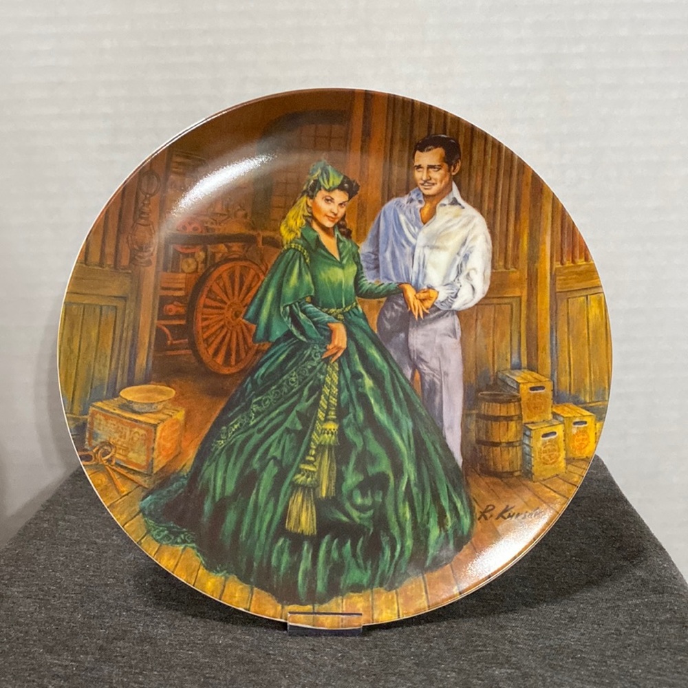 GONE WITH THE WIND Knowles Collector Plate Scarlett's Green Dress Rhett